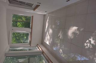 Wohnung mieten in Rottenegger Straße, 85290 Geisenfeld, Schöne 4 Zimmerwohnung im EG mit Wintergarten, Einbauküche und Whirlpool.