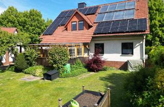 Haus kaufen in 34225 Baunatal, Baunatal - Gepflegtes, sehr stattliches Wohnhaus in ansprechender Wohnlage Baunatal-Leiselfeld