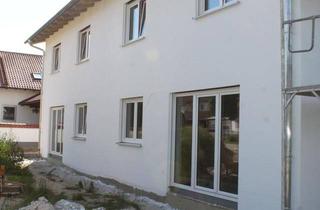 Doppelhaushälfte kaufen in 94522 Wallersdorf, Wallersdorf - Haus zu verkaufen, Neubau, Erstbezug.