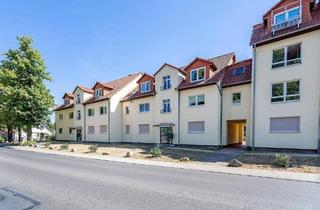 Wohnung kaufen in 12529 Schönefeld, Schönefeld - Wohlfühl-Dachgeschoss - langfristig vermietet
