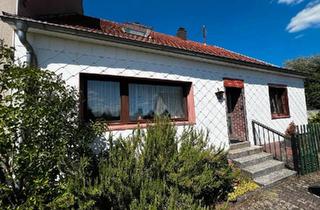 Einfamilienhaus kaufen in 66450 Bexbach, Bexbach - Einfamilienhaus mit Garten plus Nebengebäude (Privatverkauf)