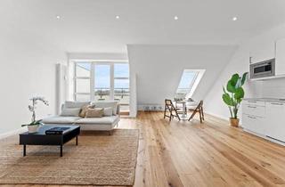 Wohnung kaufen in 12249 Berlin, Berlin - Neu gestaltete Dachgeschoss Wohnung in Lankwitz ohne Provision