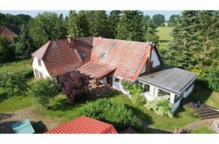 Bauernhaus kaufen in 19374 Domsühl, Domsühl - freistehender, modernisierter Familiensitz in bester Lage