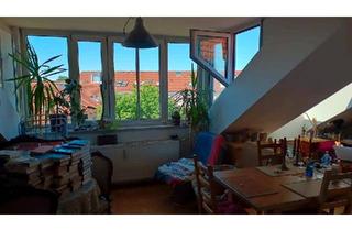 Wohnung kaufen in 85354 Freising, Freising - Große 2-Zimmer Dachgeschosswohnung zentral in Freising