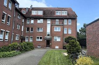 Wohnung kaufen in 21629 Neu Wulmstorf, Charmante Dachgeschosswohnung mit Seeblick, Dachterrasse und Einzelgarage mitten in Neu Wulmstorf