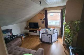 Wohnung mieten in Talstraße 30, 72585 Riederich, Attraktive 2-Zimmer-Dachgeschosswohnung mit EBK in Riederich
