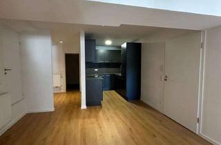 Wohnung mieten in Ziegelhüttenweg 00, 65232 Taunusstein, Großzügige 2,5 Zimmer Wohnung mit Ankleidezimmer