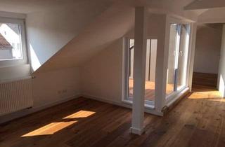 Wohnung mieten in Konstanzenstraße, 90439 Nürnberg, Neuwertige 3-Zimmer-DG-Wohnung mit Loggia und KFZ-Stellplatz | Nbg-Schweinau