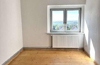 Wohnung mieten in Weinbergstr. 13 a, 38364 Schöningen, 4-Zimmer-Wohnung mit Balkon