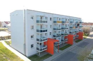 Wohnung mieten in Hermann-Duncker-Str. 14, 39387 Oschersleben, Mit Balkon!
