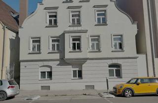 Wohnung mieten in Auf Dem Kreuz 28, 86156 Kriegshaber, Charmante Altbauwohnung mit 2 Balkonen im beliebten Kreuzviertel – 93 m², 3 Zimmer,