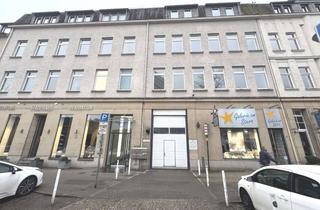 Garagen mieten in Rosastrasse, 45130 Rüttenscheid, Abgeschlossener Innenhof-Stellplatz am Rüttscheider Stern / Dorotheenstrasse im RÜ Karree