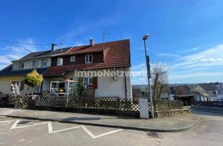 Doppelhaushälfte kaufen in 73061 Ebersbach, Neubezug nach Sanierung! DHH mit 3 Einheiten, Garten & Garage – ideal für Familie oder Kapitalanleger