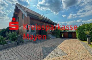 Einfamilienhaus kaufen in 56729 Luxem, Ländliche Ruhe trifft modernen Wohnkomfort - Einfamilienhaus in Luxem