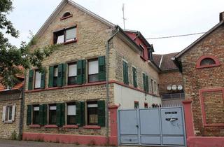 Haus kaufen in 67583 Guntersblum, 4-Familienhaus, mit Scheune und Anbau