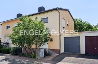 Doppelhaushälfte kaufen in 61352 Bad Homburg, Charmante Doppelhaushälfte in ruhiger Lage – mit herrlichem Garten