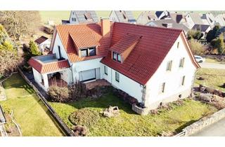 Haus kaufen in Bergstraße, 34479 Breuna, TOP 1- 2 Fam. Haus mit Bauland! Fernwärme! Top Lage an Feld & Wiesen!