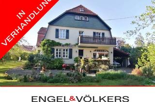 Villa kaufen in 55590 Meisenheim, Charmante Altbauvilla im idyllischen Kleinstädtchen - Einziehen und Wohlfühlen -