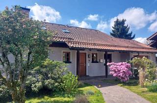 Einfamilienhaus kaufen in Auf Der Höhe 18, 94360 Mitterfels, In Traumlage mit Bergblick: Geräumiges Einfamilienhaus in Mitterfels