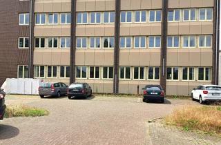 Anlageobjekt in 41844 Wegberg, Aktuell modernisierter Gewerbekomplex über 5 Etagen mit Aufzug + 50 PKW-Parkflächen in 41844 Wegberg