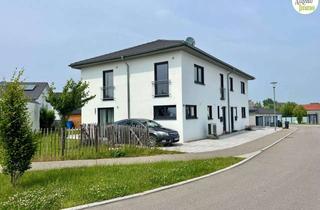 Haus kaufen in 88484 Gutenzell-Hürbel, Doppelt smart investieren: Modernes Wohnkonzept mit zwei Einheiten und PV Anlage!