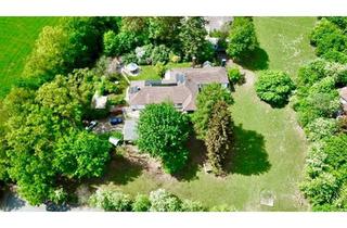 Haus kaufen in Am Hopfengarten, 64756 Mossautal, SUPER Bungalow * Schwimmhalle * Wärmepumpe * 3-fach Verglasung * isolierter Fassade * uvm..