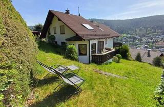 Wohnung kaufen in Alte Dobler Straße 12, 75323 Bad Wildbad, Panoramablick-Ferienwohnung Sonnige Wohnung mit Traumblick über Wildbad