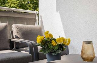 Wohnung kaufen in 82031 Grünwald, Villenflair in Grünwald, 2-Zimmer-Wohnung mit Wohnküche, Loggia in Südausrichtung und Gartenblick!