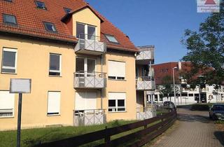 Wohnung kaufen in 08371 Glauchau, Vermietete 1-Raum-Dachgeschosswohnung mit Balkon & Tiefgarage in Glauchau (zw. Zwickau & Chemnitz)