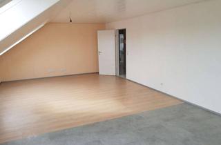 Wohnung mieten in Eschweg 14, 45721 Haltern am See, Haltern-Sythen, helle 4-Zimmer-DG-Wohnung mit EBK und Loggia