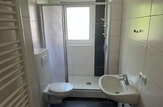 Wohnung mieten in Seehäuser Weg 86, 39387 Oschersleben, Bezugsfertige 3-Raum-Wohnung mit Balkon in bester Wohnlage