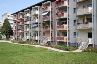 Wohnung mieten in Max-Planck-Ring, 39387 Oschersleben, Vollständig sanierte 3-Raum-Wohnung mit Balkon und Abstellraum