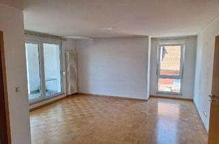Wohnung mieten in 77654 Offenburg, Schöne 3-Zimmer-Wohnung mit Balkon und EBK in Offenburg