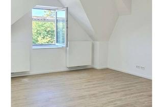Wohnung mieten in Bahnhofstr. 23, 15344 Strausberg, Neubau-Dachgeschosswohnung im Altbau – ökologisch & stilvoll
