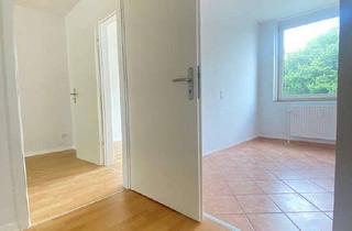 Wohnung mieten in Leifringhauser Straße 14, 58511 Lüdenscheid, ***ERSTBEZUG NACH SANIERUNG – FAMILIEN AUFGEPASST*** Sehr helle 3-Zimmer-Wohnung + Balkon + Büro ***