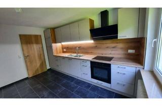 Wohnung mieten in Stephansfelderstraße 12, 78532 Tuttlingen, Attraktive und sanierte 3-Raum-Wohnung mit geh. Innenausstattung mit Balkon und EBK in Tuttlingen