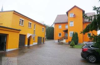 Mehrfamilienhaus kaufen in Schulgasse, 01589 Riesa, ***JETZT AN DIE ALTERSVORSORGE DENKEN - RENDITEOBJEKT FÜR VERMIETER IN RIESA*** Mehrfamilienhaus mit 4 Wohneinheiten, Garagen, Stellflächen und Garten in ruhiger, städtischer Randlage