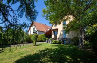Einfamilienhaus kaufen in 01445 Radebeul, gepflegtes Einfamilienhaus mit Pool, großem Garten & Gartenhaus – stilvolles Wohnen mit Komfort