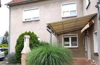 Haus kaufen in 01979 Lauchhammer, Naturidylle trifft Wohnkomfort - Zweifamilienhaus in bester Lage von Grünewalde