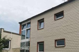 Haus kaufen in 67069 Edigheim, 2 Familienhaus mit Büroeinheit, Garage und Parkplätzen