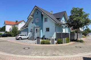 Einfamilienhaus kaufen in 77963 Schwanau, Einfamilienhaus der Begierde! Junges, modernes Haus mit Doppelgarage, Keller und großem Garten.