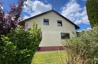Haus kaufen in 94559 Niederwinkling, Beim Grundstück richtig Geld gespart! Großes, teilrenoviertes ZFH mit 2 ETW, Garage und Garten, frei