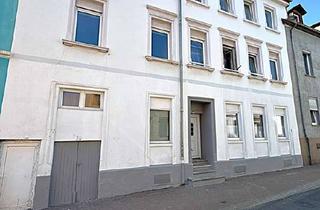 Mehrfamilienhaus kaufen in Max-Braun-Straße 22, 66538 Neunkirchen, Gepflegtes Mehrfamilienhaus mit 9 Einheiten in zentraler Lage