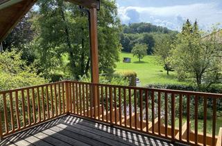Villa kaufen in Von-Scheffel-Straße, 83209 Prien, Individuelle lichtdurchflutete Villa mit Einliegerwohnung in Top-Lage