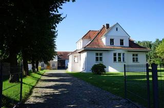 Villa kaufen in 06901 Kemberg, Villa im grünen mit traumhafter Scheune in Kemberg zu verkaufen