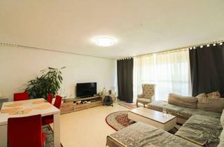 Anlageobjekt in 63128 Dietzenbach, Licht, Luft und Leben – 4-Zimmer-Wohnung mit Tiefgarage & Loggien