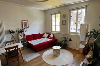 Immobilie mieten in 73728 Esslingen, Esslingen Altstadt Voll möblierte 2-Zimmer-Wohnung zur Untermiete