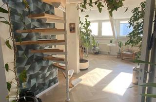 Wohnung kaufen in 41199 Odenkirchen, Modernisierte 3-Zimmer-Maisonette mit Klimaanlage, Spa-Bad & Weitblick