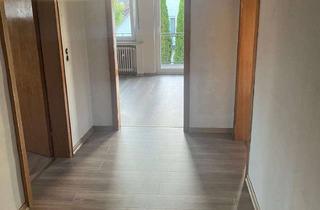 Wohnung mieten in Mozartstraße 30, 57577 Hamm, Gemütliche Dachgeschosswohnung mit 3,5 Zimmern in ruhiger Lage von Hamm (Sieg)
