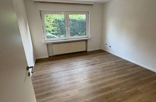 Wohnung mieten in Papenburger Straße, 49809 Lingen, Frisch renovierte 3er-WG (EG) zur Neugründung – direkt an der FH, teil-möbliert & top Lage
